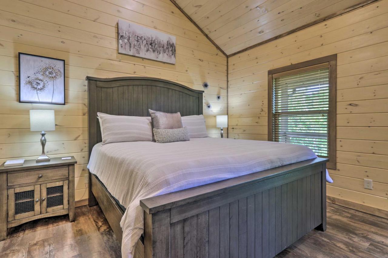 Villa Smoky Cove Retreat With Private Hot Tub And Deck! à Sevierville Extérieur photo